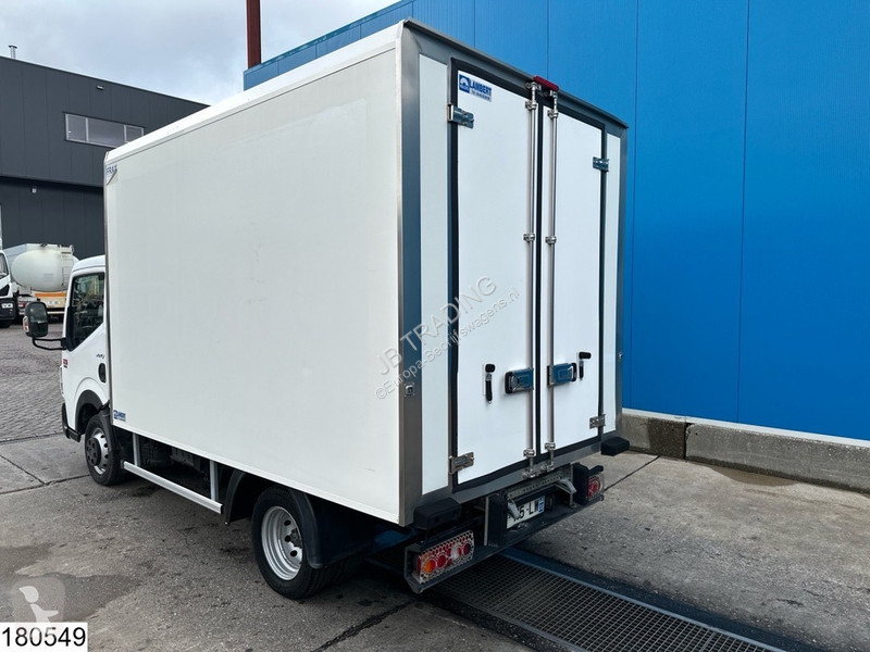 Renault 140 Dxi EURO 5, Carrier van
