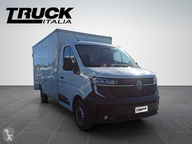 Renault IV - FWD T35 2.0 blue dci 150cv L3H2...