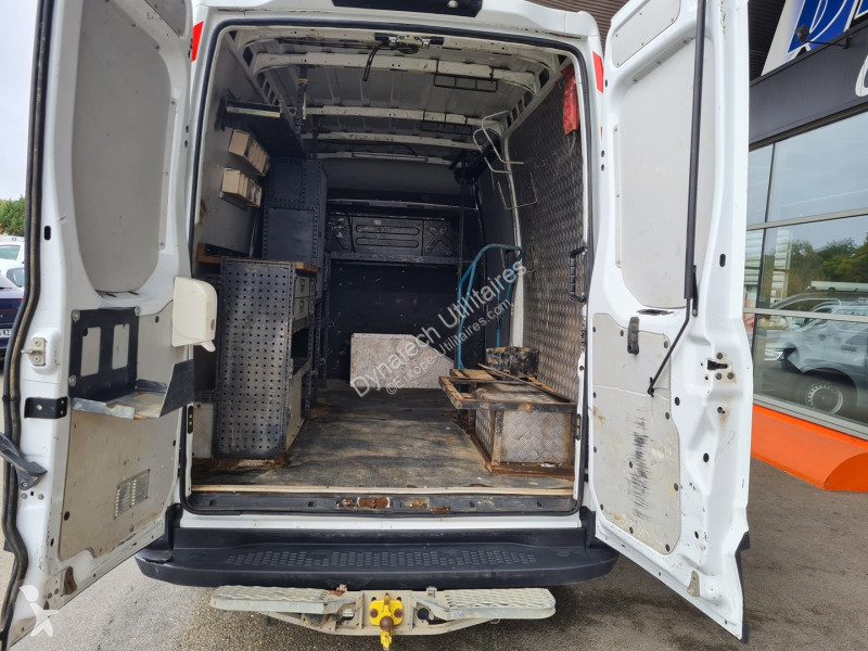 Iveco DAILY 35C FG 35C13V11 van