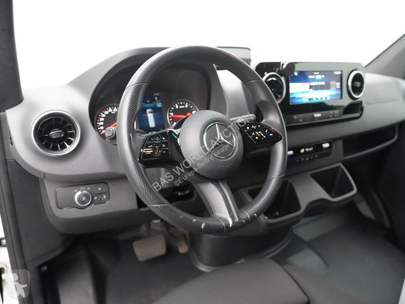 Mercedes 315 CDI van
