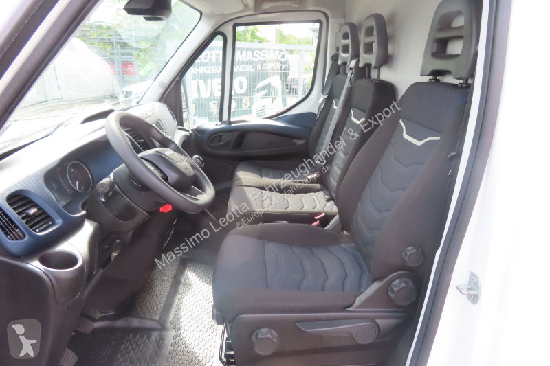 Iveco 35S14 NP van