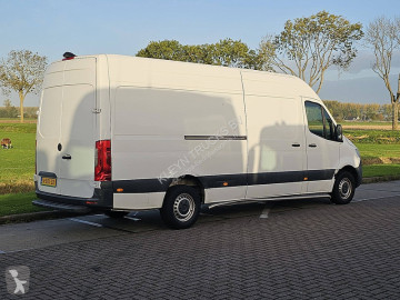 Mercedes cargo van