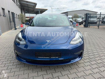 Tesla coupé car
