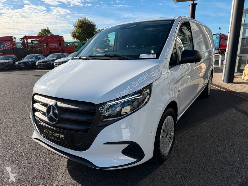 Furgoneta Mercedes Vito  9G Klima Kamera AHK2,5to