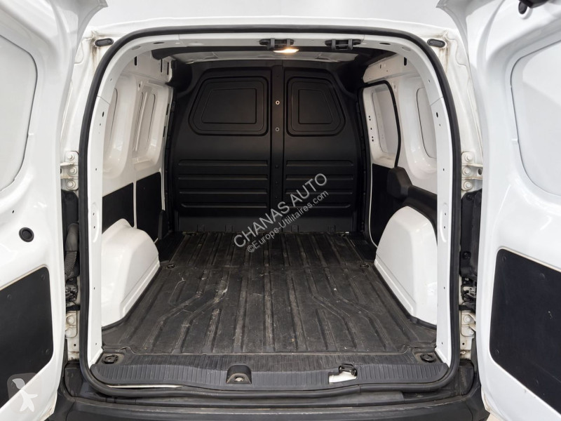 Renault L1 1.3 TCE 100 Grand Confort van