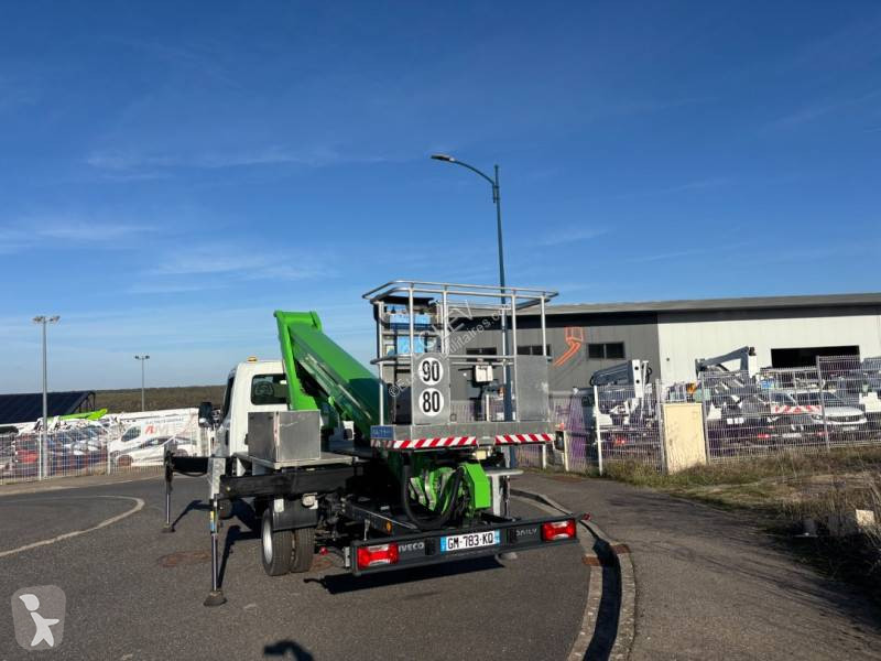 Bedrijfswagen Iveco 35C16H