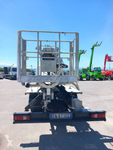 Hoogwerker Isuzu