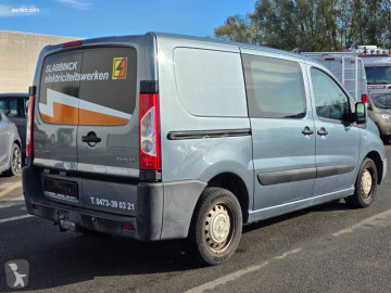 Bestelauto Peugeot
