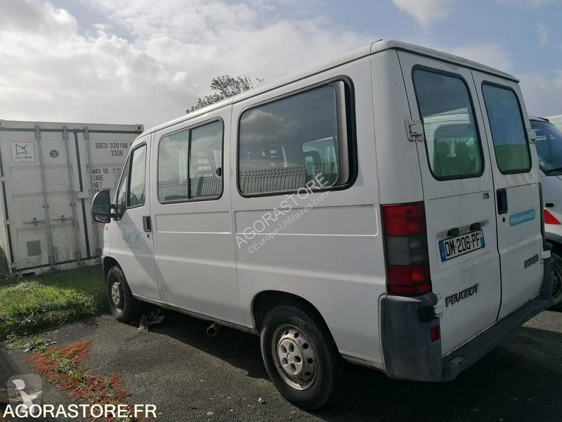 Véhicule utilitaire Peugeot BOXER