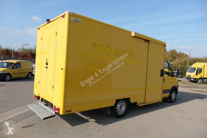 Iveco Daily 35 S11 C30C AUTOMATIK KAMERA Regale...
