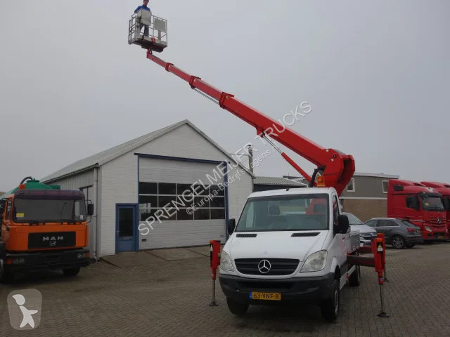 Mercedes 311 TB220 Transporter