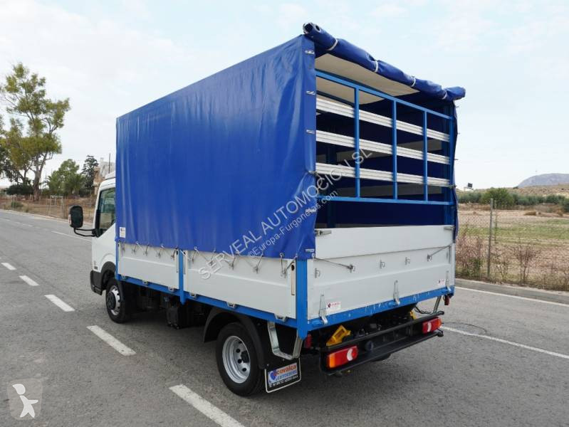 Nissan 35.13 Transporter