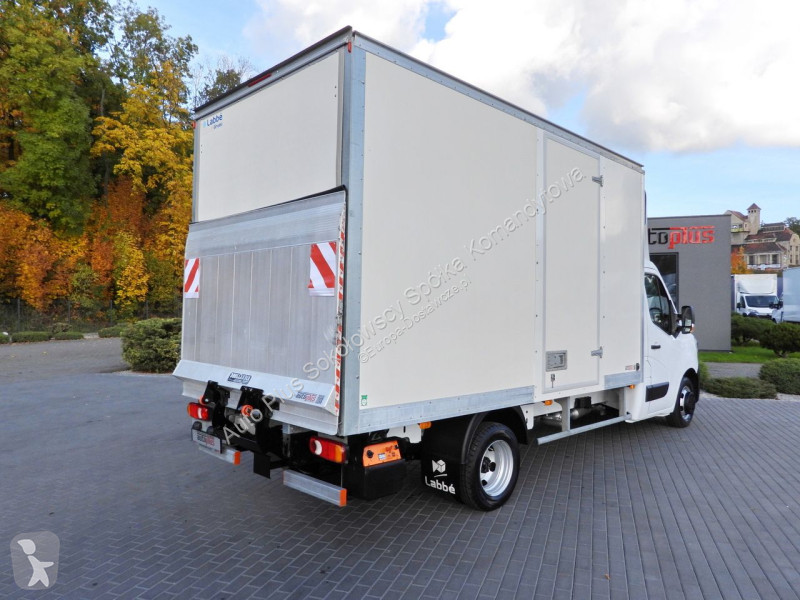عربة نفعية Renault  MASTER