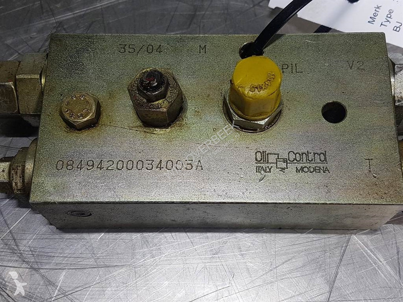 Volvo L30B-ZM2814686/VOE11308347-Counter...