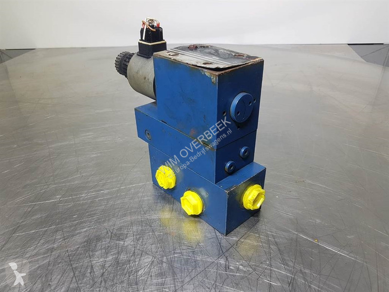 Samochód dostawczy Bosch 081WV10P1M10 -...