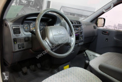 Voir les photos Véhicule utilitaire Toyota Hiace 2.5 D4-D Differencieel Defect/APK 5-2022