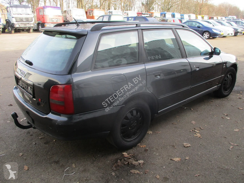Véhicule utilitaire Audi Avant 1.9 tdi , S-Line...