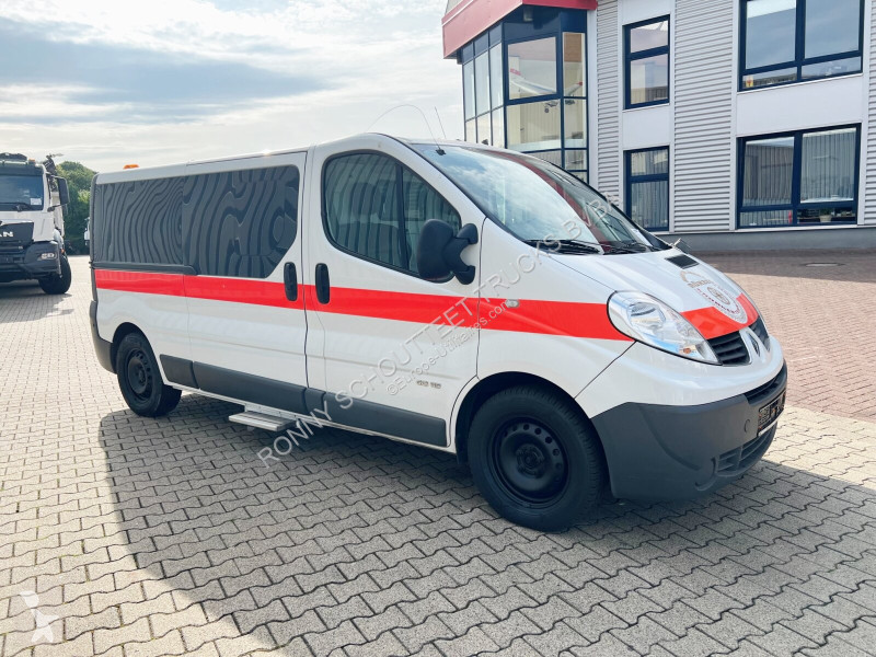 Furgoneta Renault Trafik 2.0 dCi115 4x2 Trafik...