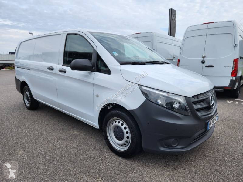 Véhicule utilitaire Mercedes