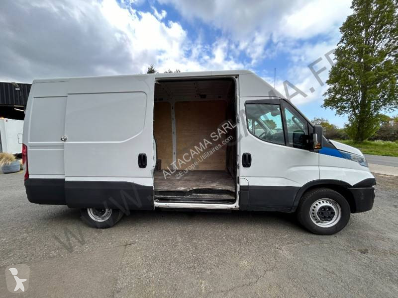 Furgoneta Iveco