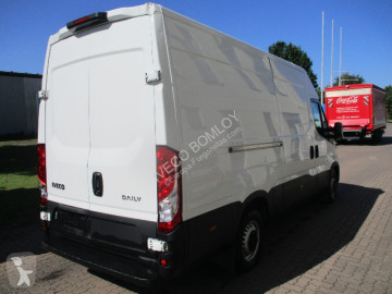 Caja cerrada Iveco