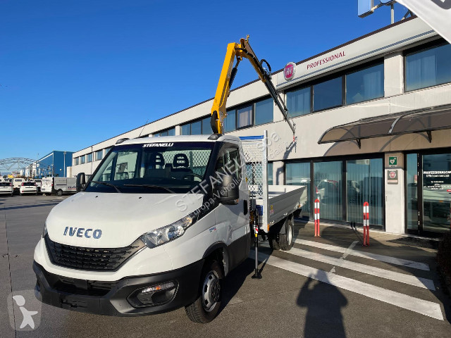 Véhicule utilitaire Iveco DAILY 35C16 CASSONE...