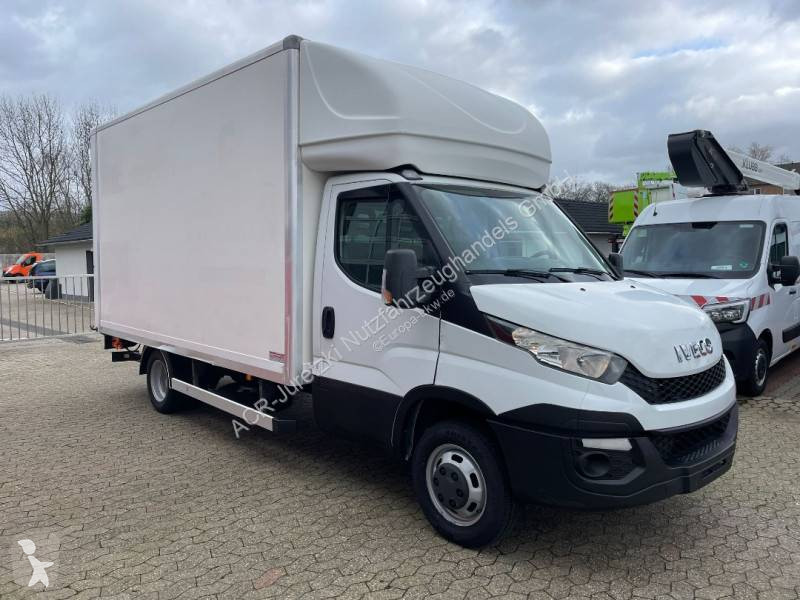 Véhicule utilitaire Iveco