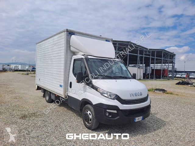 Veicolo commerciale Iveco Daily 35C18 - 35C18
