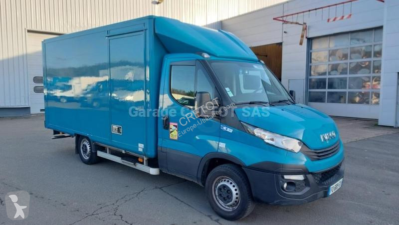 Furgoneta Iveco 35S14