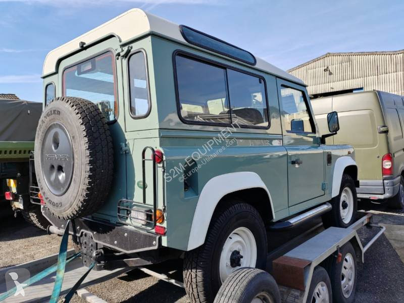 Véhicule utilitaire Land Rover