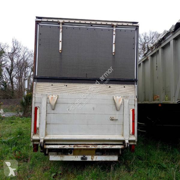 Véhicule utilitaire Mercedes