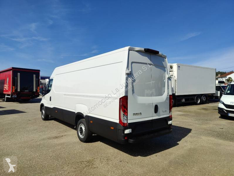 Furgoneta Iveco