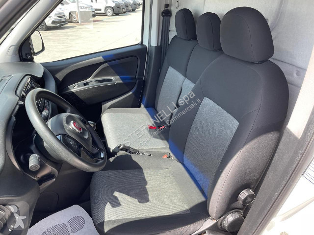 Veicolo commerciale Fiat DOBLO CARGO MAXI 1.6...