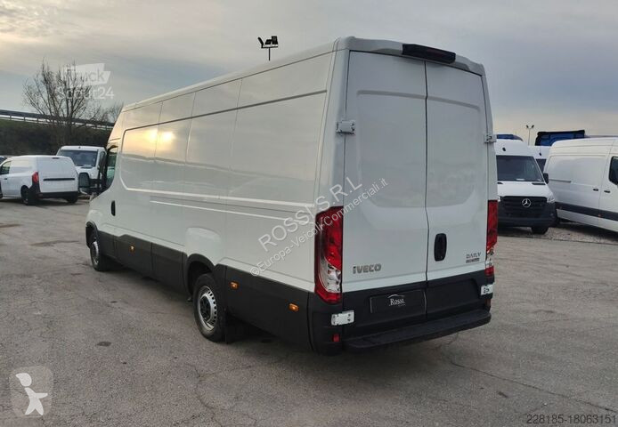 Furgoneta Iveco DAILY - 35S16 PASSO LUNGO
