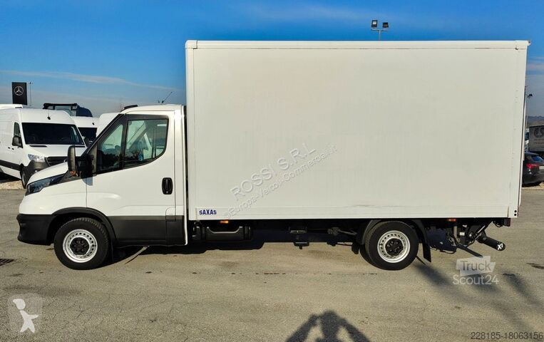 Furgoneta Iveco DAILY - 35S16