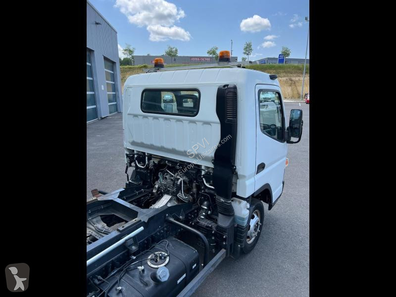 Furgoneta Fuso