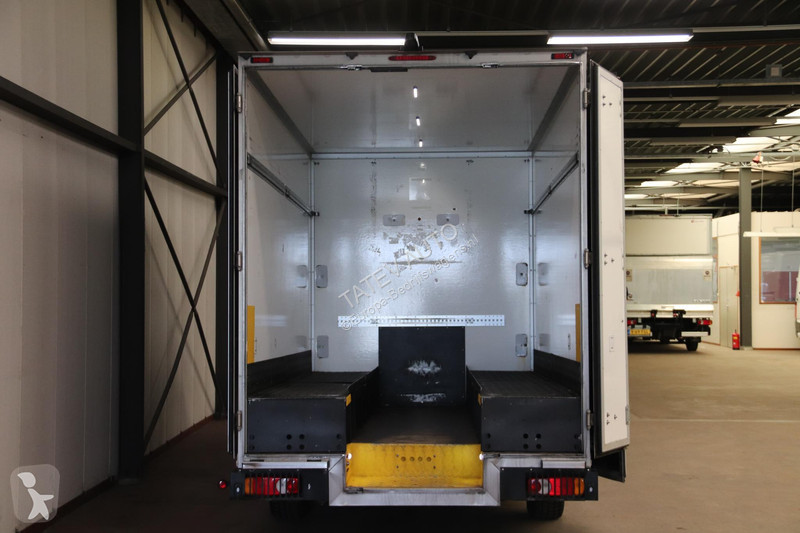 Bedrijfswagen Renault 150PK AUTOMAAT LOWLINER...