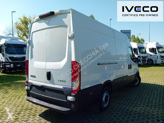 Furgoneta Iveco Daily 35S16