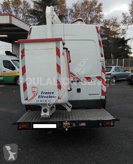 Véhicule utilitaire Renault FOURGON NACELLE...