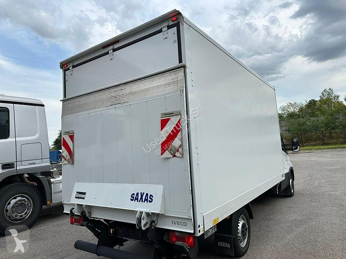 Veicolo commerciale Iveco  35S16