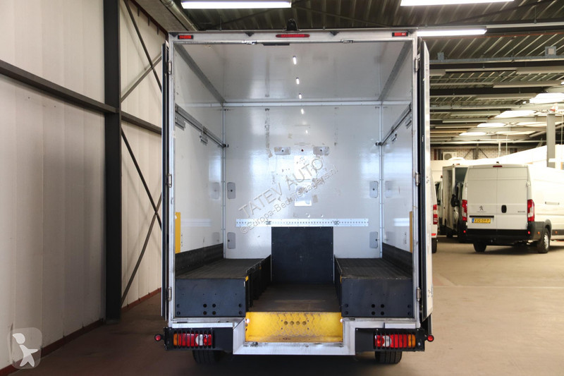 Veicolo commerciale Renault 150PK AUTOMAAT...