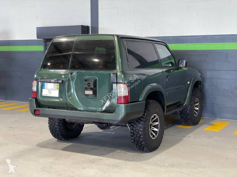 Véhicule utilitaire Nissan