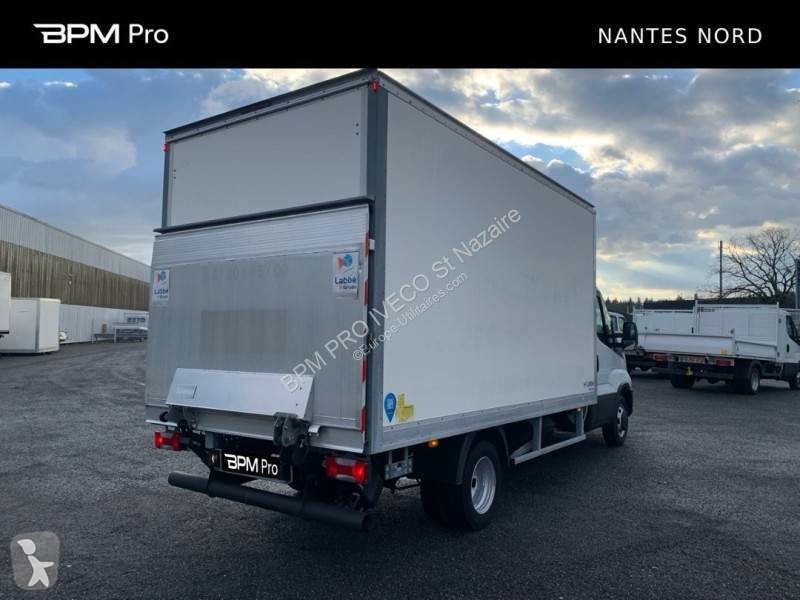 Véhicule utilitaire Iveco