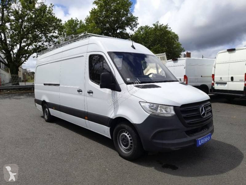 Véhicule utilitaire Mercedes
