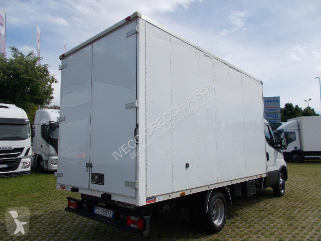 Veicolo commerciale Iveco DAILY 35C14 - 3750