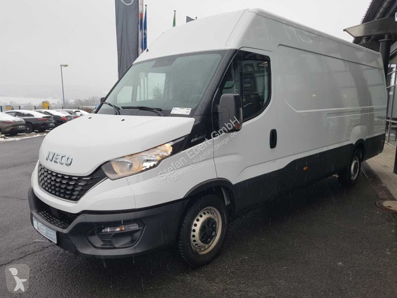 Furgoneta Iveco 35 S16 A8 V...