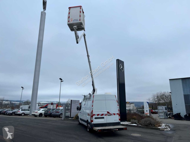 Furgoneta Renault 2.3 dCi / France Elevateur...