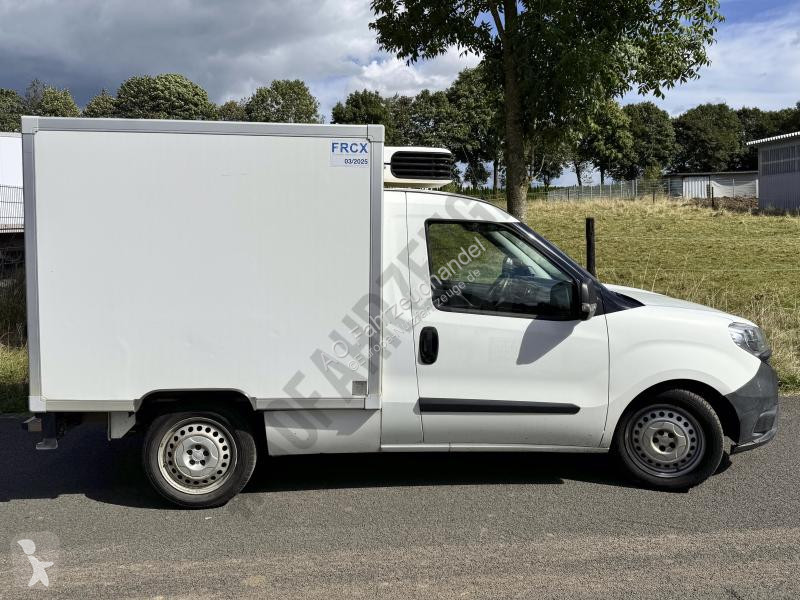 Autoutilitară Fiat - Carrier Xarios 200