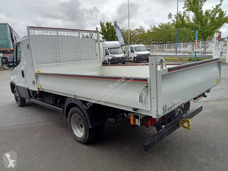 Furgoneta Iveco