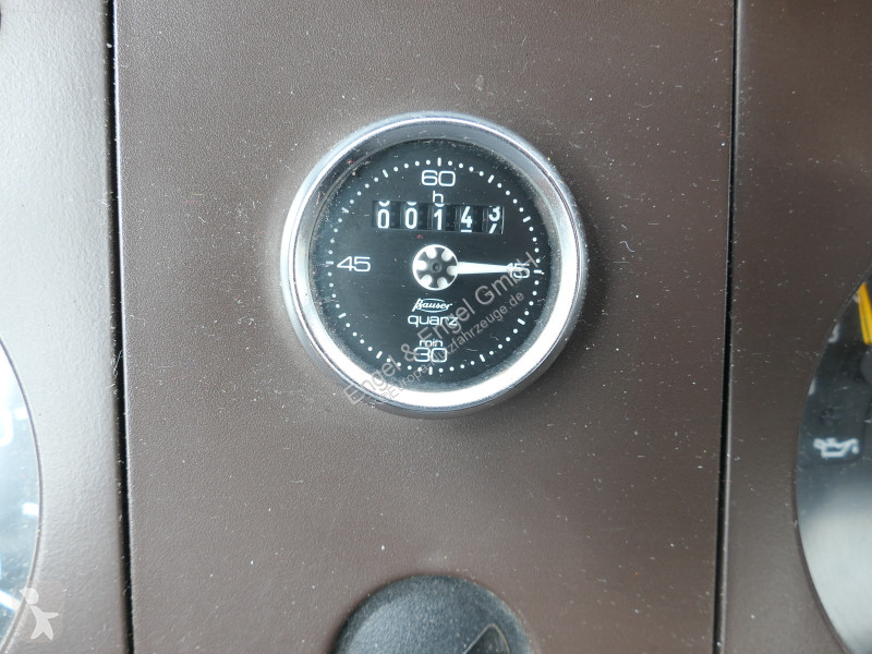 Autoutilitară Mercedes 814 D LF 8/6 DoKa AHK...